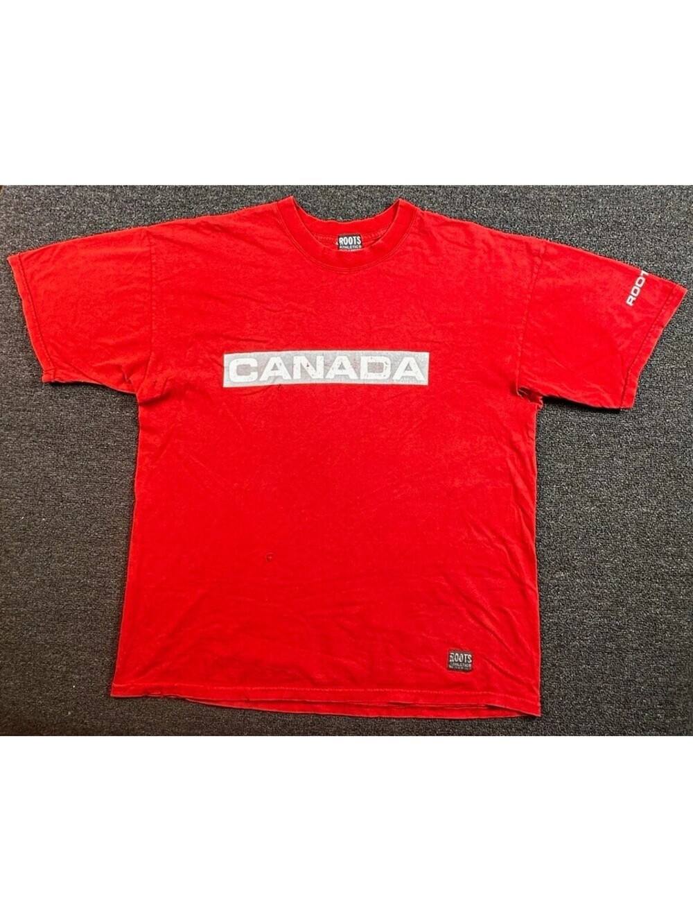 Vintage 2000 Roots Team Canada Sydney Olympics Red Sz L